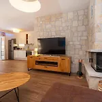 Pet Friendly In