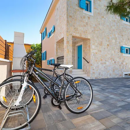 Holiday home Pet Friendly In Privlaka *