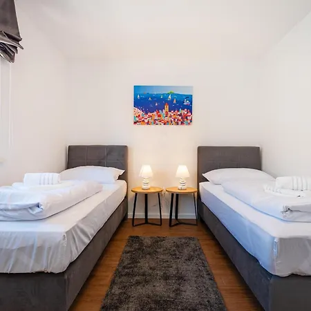 Pet Friendly In Privlaka *